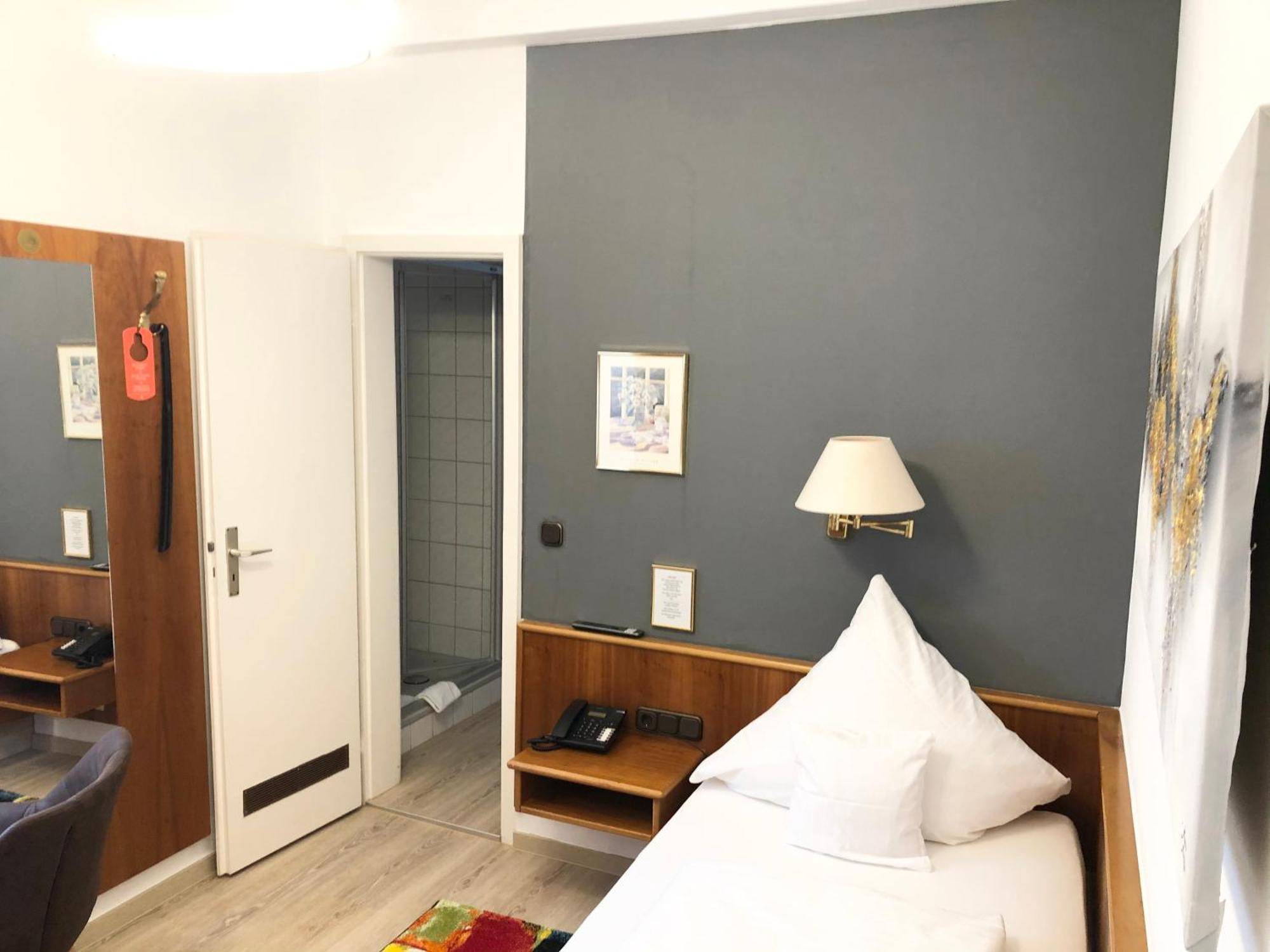 Hotel Garni "Brauerei Keller" Miltenberg Kültér fotó